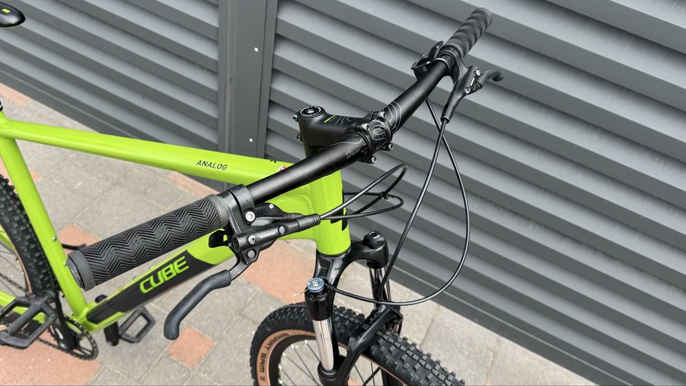Велосипед горнікCube  Analog  XL Rock shox frame 21 ,29колеса
