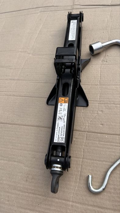 Домкрат Nissan x-trail t33 , Nissan Rogue , Nissan Ariya