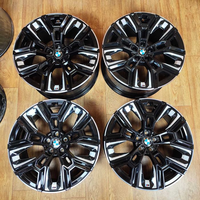 R20 8.5j/10j оригінал BMW 5 i5 G60 G61 стиль 940M диски бмв