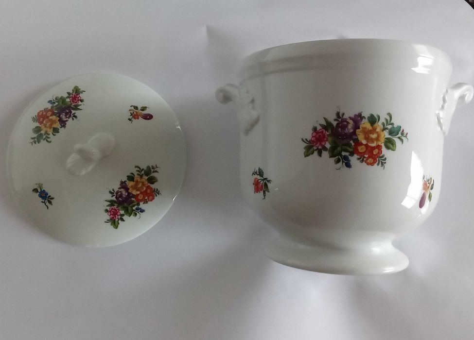 Pote para gelo, Vista Alegre, 1974