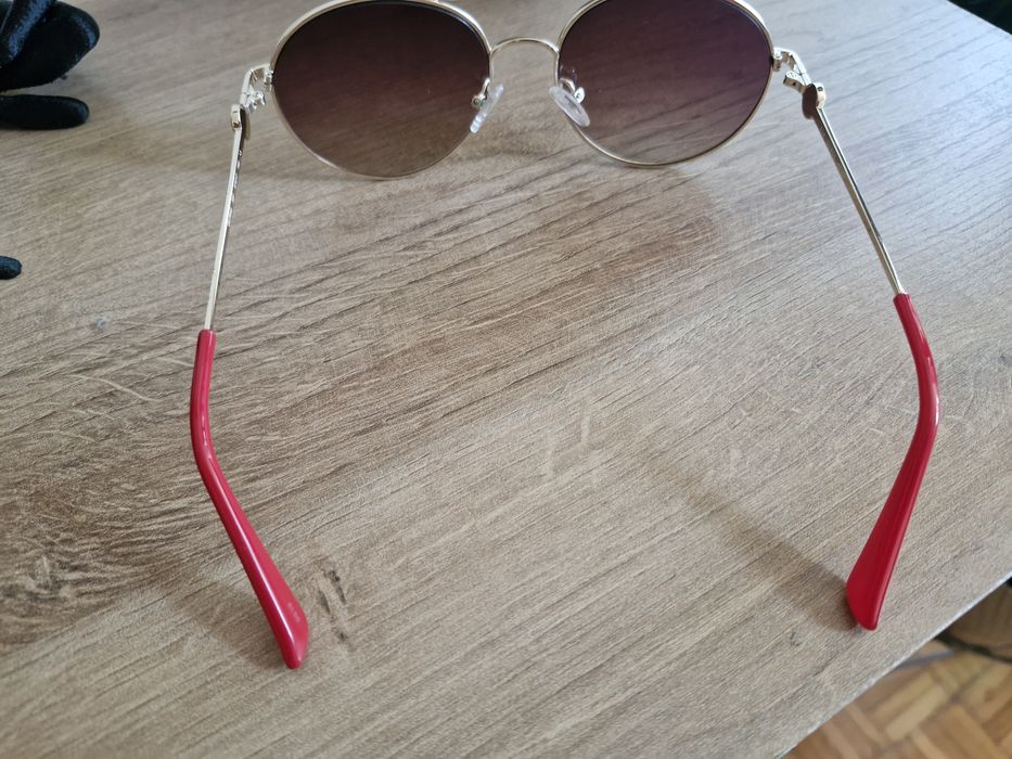 Okulary przeciwsłoneczne GUESS