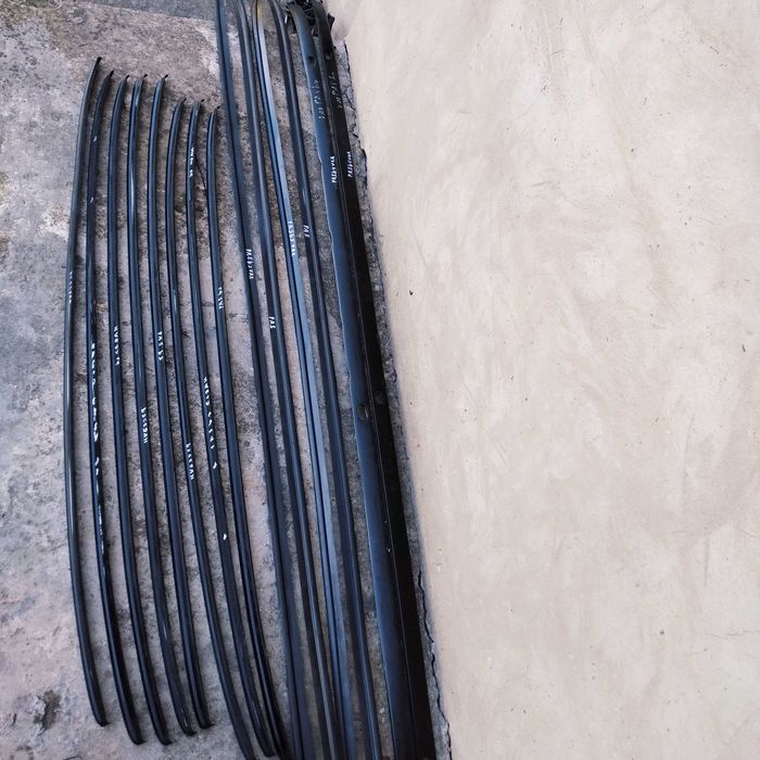 Молдинги даху Пассат б3 б4