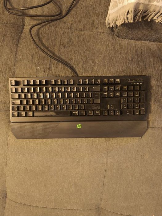 Teclado gamer HP