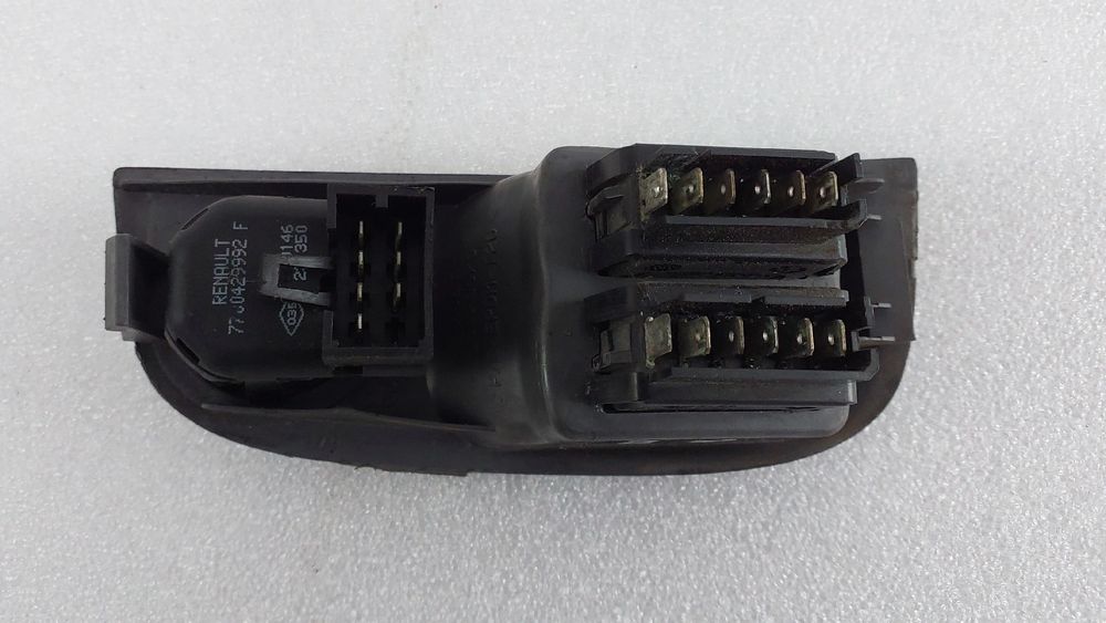 Comando / botão / interruptor vidros frente esquerdo RENAULT Megane I