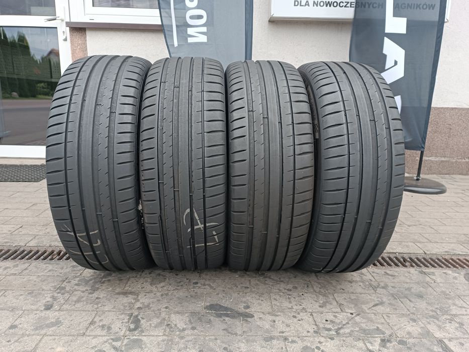 225/55R19 Michelin Pilot Sport 4 NFO
