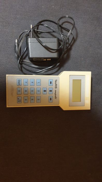 Sprzedam zegar TauRIS kompakt