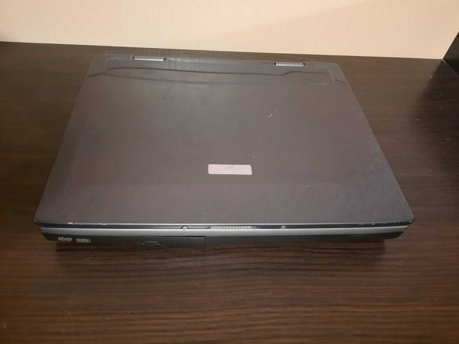 Ноутбук RoverBook Partner E417 в нерабочем состоянии