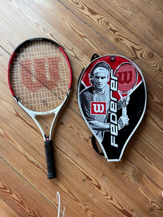 Raquete de ténis Wilson (pequena)