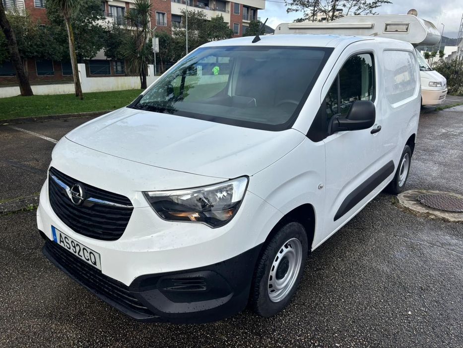 Opel Combo 1.5 CDTi 102cv L1H1 ENJOY - AC - IVA DEDUTÍVEL