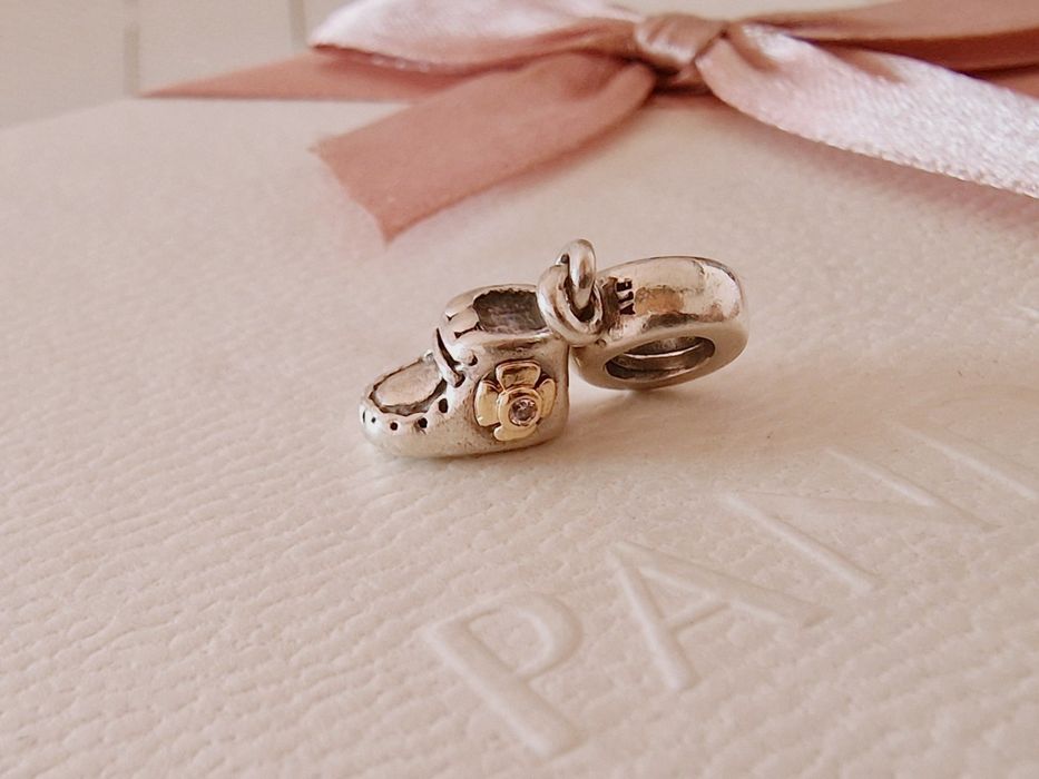 Pendente Bontinha de bebé rosa da Pandora Prata e Ouro