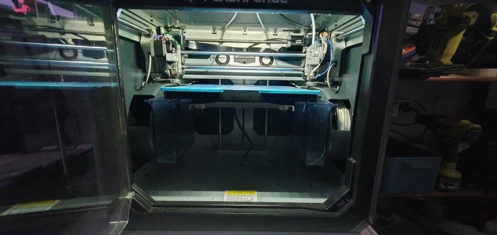 Impressora 3D Flashforge Creator 3 V2 preço novo -> 2250 euros