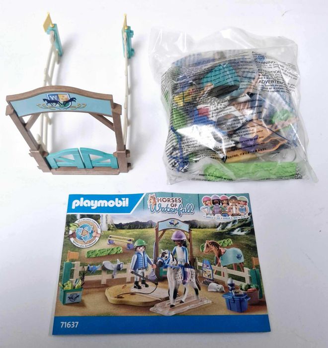 Playmobil 71637 Nowoczesna arena jeździecka.