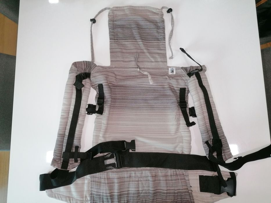 Mochila porta-bebés