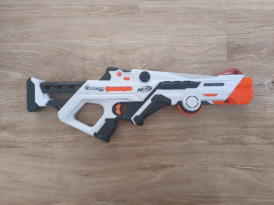 Pistolet Nerf Laser Ops Pro Deltaburst