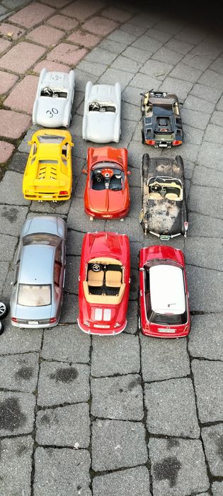 Modele samochodów 9 sztuk Złomki