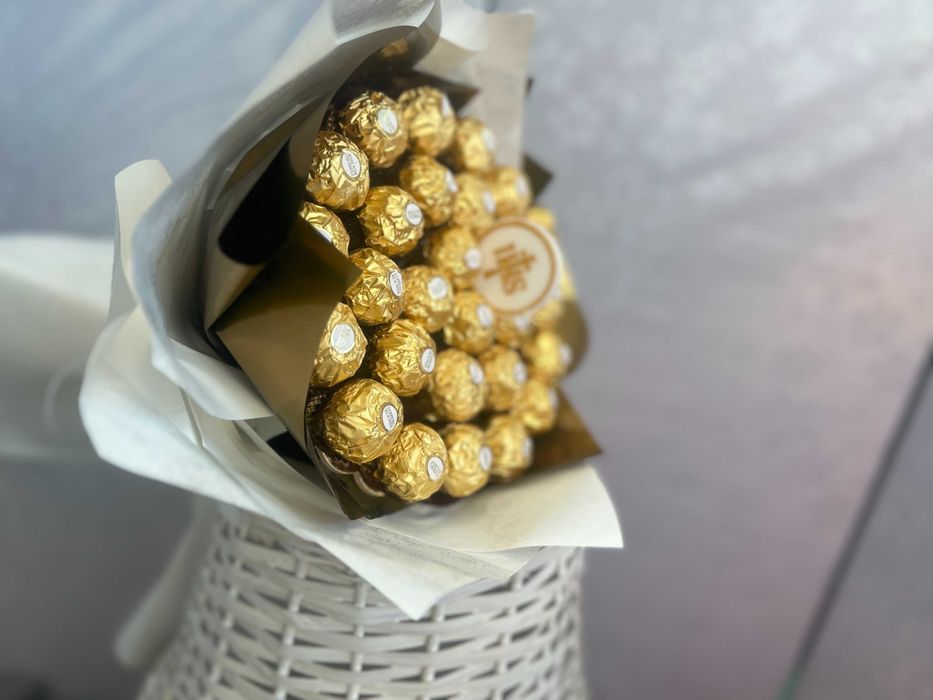 bukiet słodyczy, ferrero, komunia, prezent,