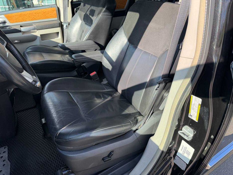 Chrysler Grand Voyager 2007 VIN 1A8HSH49X8B122880 фото оголошення 18 з 24