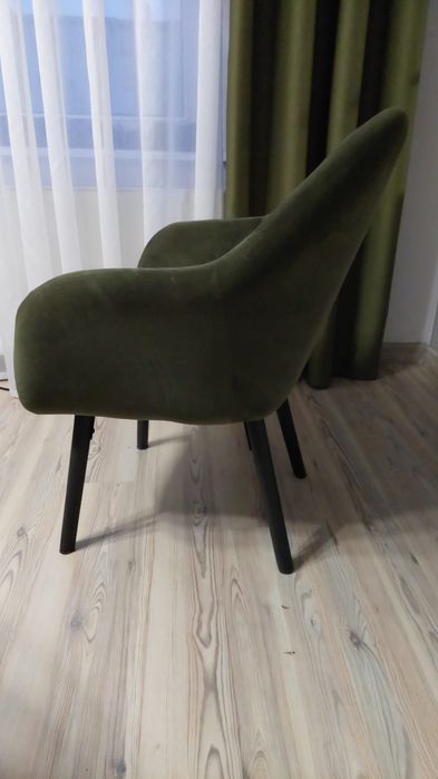 Krzesła 2szt  butelkowa zieleń