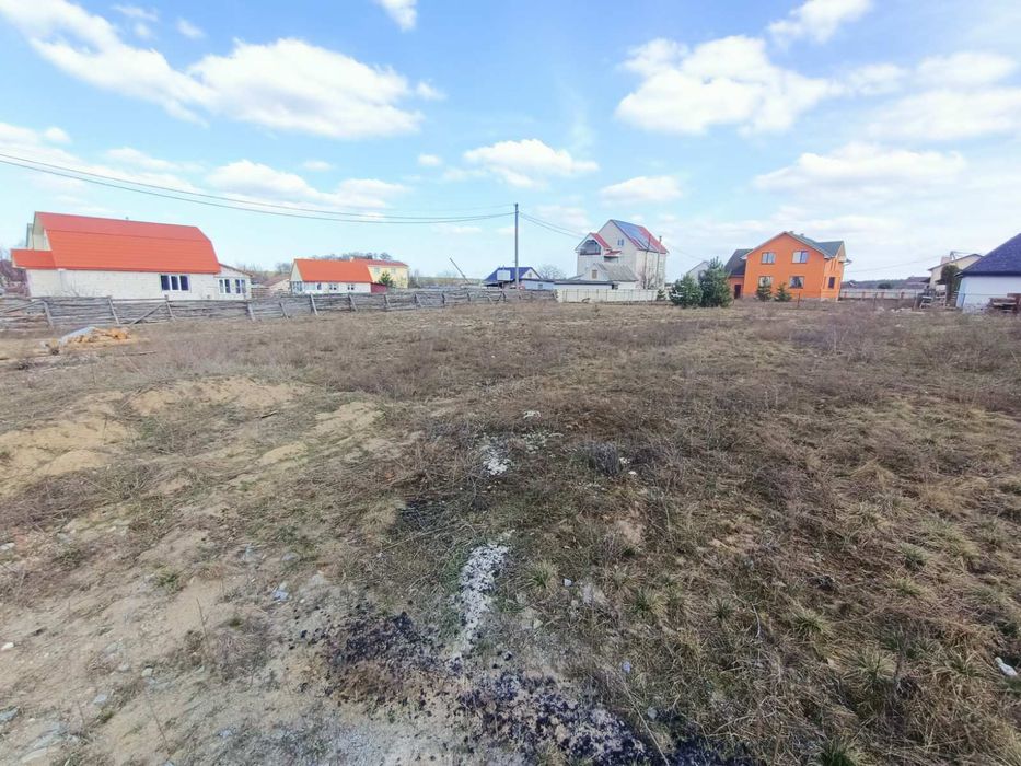 Продаж землі участок Пряжево біля річки, озера, Любава