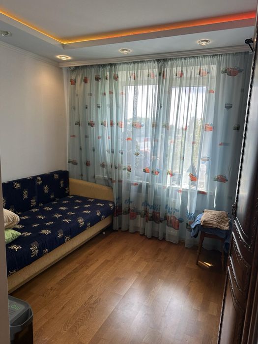 Продаж квартири 4 кім. по вул. Київський шлях