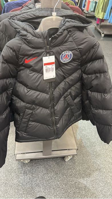 Куртка Nike PSG Sportswear. Оригінал!!! Розмір L(147-158cm)