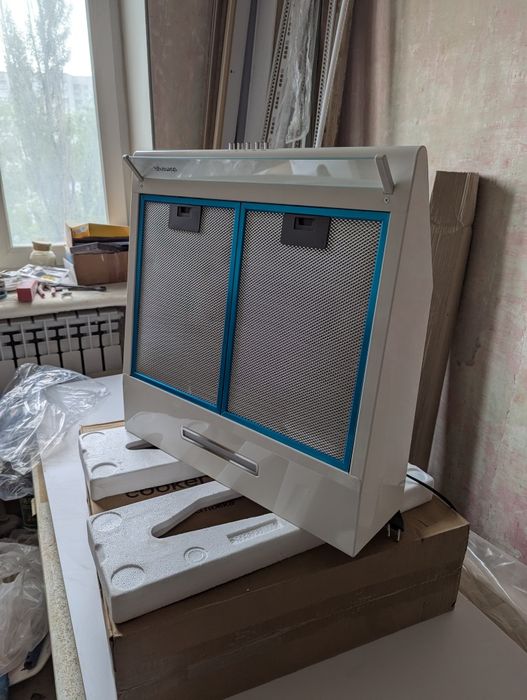 Витяжка PYRAMIDA MX 50 (450) B WH + фільтр