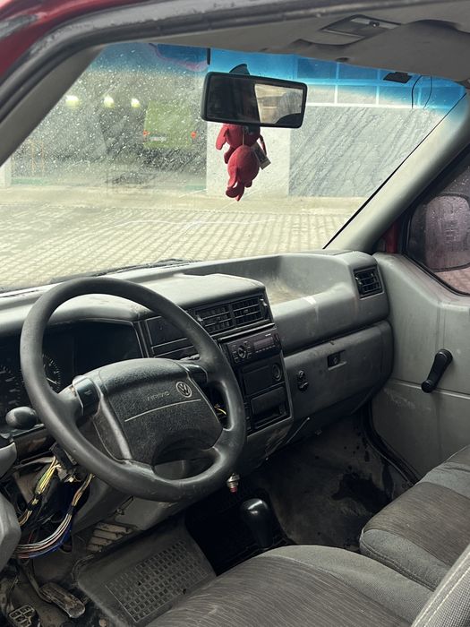Volkswagen T4 1995 2.4