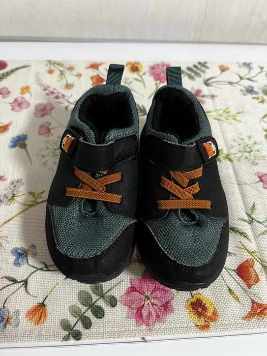 Дитячі кросівки для хлопчика чи дівчинки 25 розмір