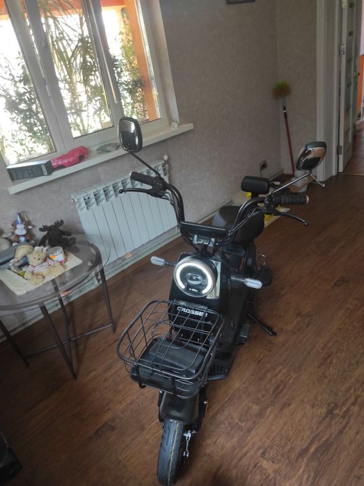 Електро скутер продам новий