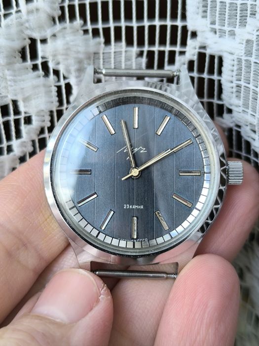 Часы Луч СССР 23 камня