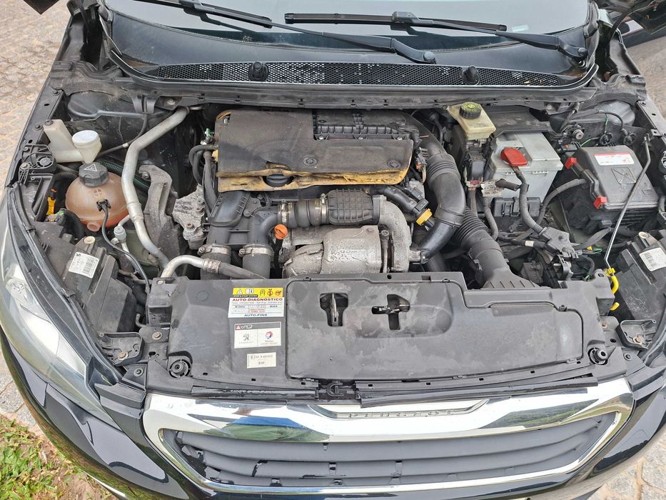 Peugeot 308 SW — fotografia 12