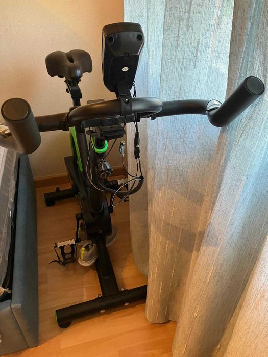Bicicleta estática de spinning447143568506234881