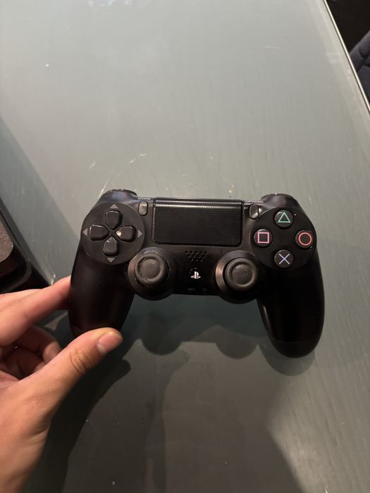 PS4 Slim 872GB+ Comando Original + Cabos | Excelente Estado