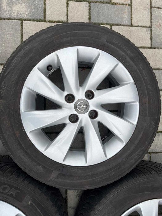 Felgi Opel Corsa D Adam Meriva 6Jx15H2 4x100 ET39 TPMS