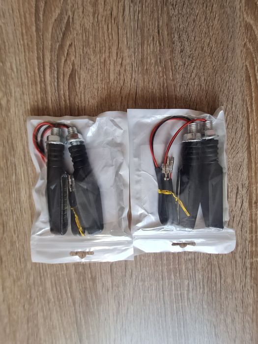 kierunkowskazy motocyklowe pływające dynamiczne 12LED 4sztuki Nowe