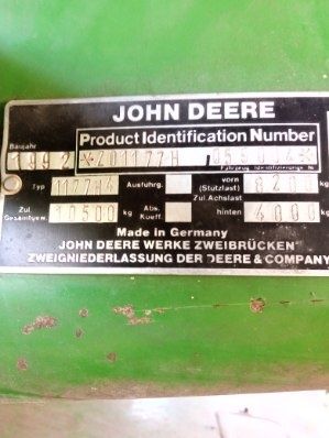 Kombajn John Deere  plus heder