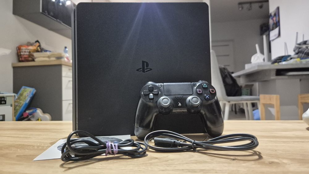PlayStation 4 Slim 1Tb hen spa