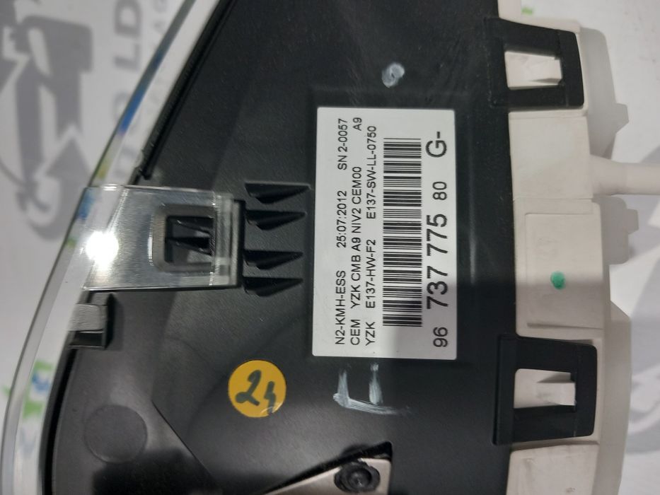 Quadrante Peugeot 208 (grupo PSA)