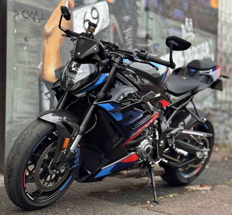 BMW M1000R Competition 2024 рік