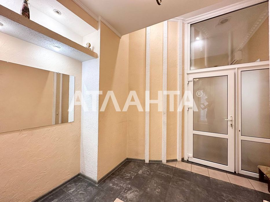 Двухкомнатная квартира в самом центре Одессы, Греческая/Афины