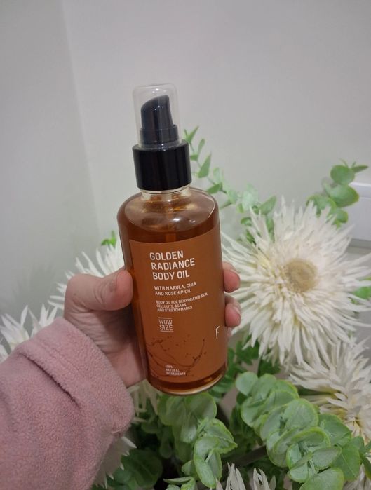 Body oil golden radiance