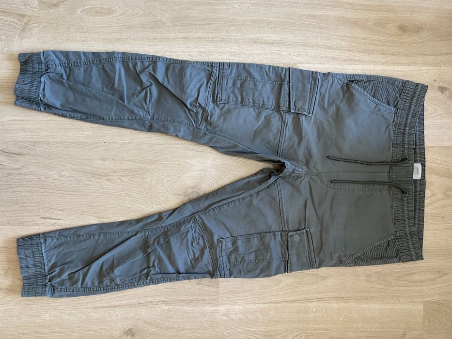 H&M S męskie spodnie khaki joggers cargo brązowe jeansy pas guma