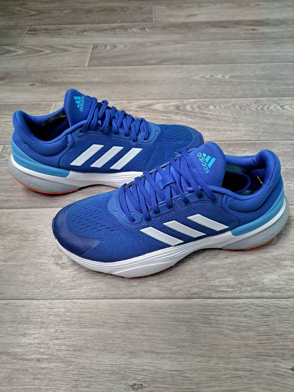 Кроссовки adidas оригинал р 40: 1 000 грн. - Кросівки для міста ...