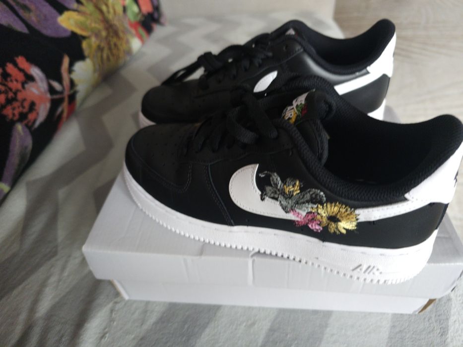 Sprzedam air force 1 07 premium