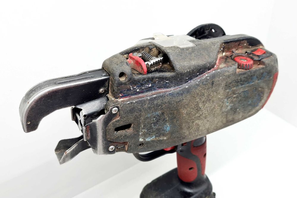 Wiązarka do zbrojeń MAX RB 398 + ładowarka JC925A