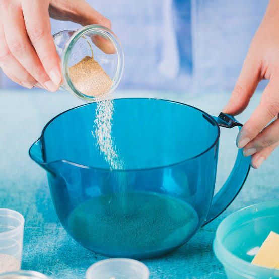 Blue Microcook 1L Tupperware