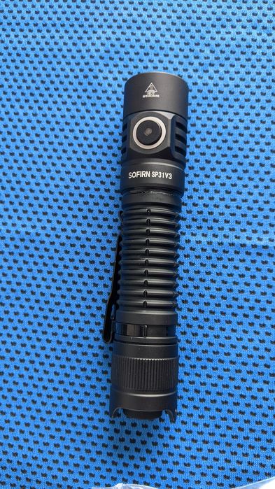 Sofirn sp31 v3 ліхтарик sst40 2000lu edc тактичний