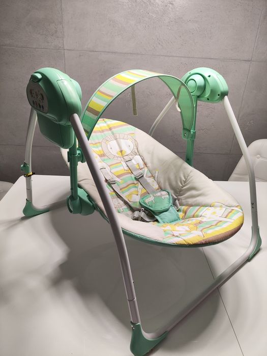 Huśtawka elektryczna dla niemowlaka