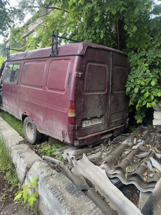 Газель 2004 года на ходу