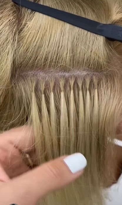 Наращивание волос ,итальянская техника.